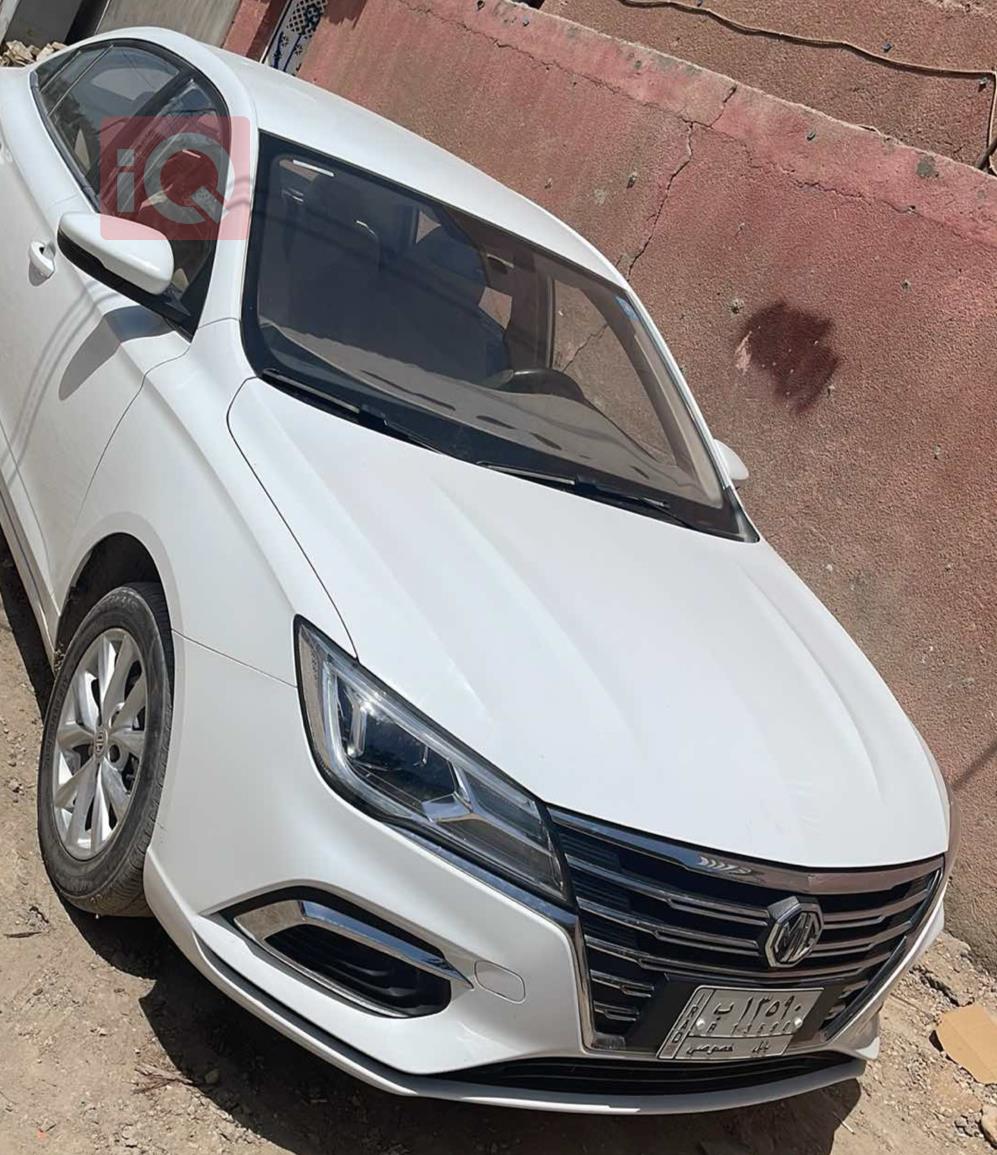 MG 5